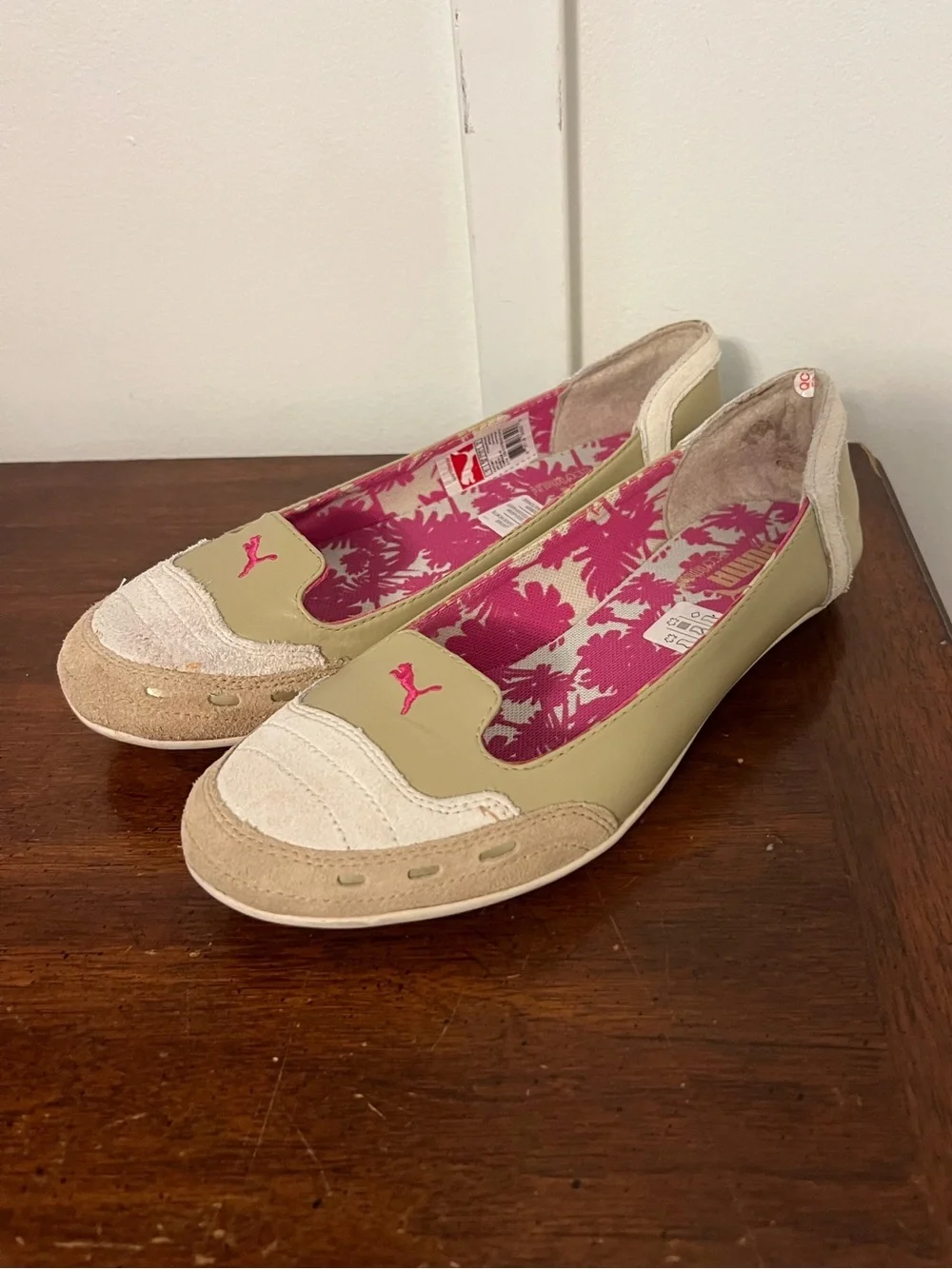 Puma Beige and Pink Floral-Lined Slip-On Flats size 7.5